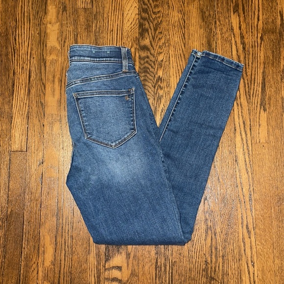 LLR Light Wash Denim - Picture 2 of 5